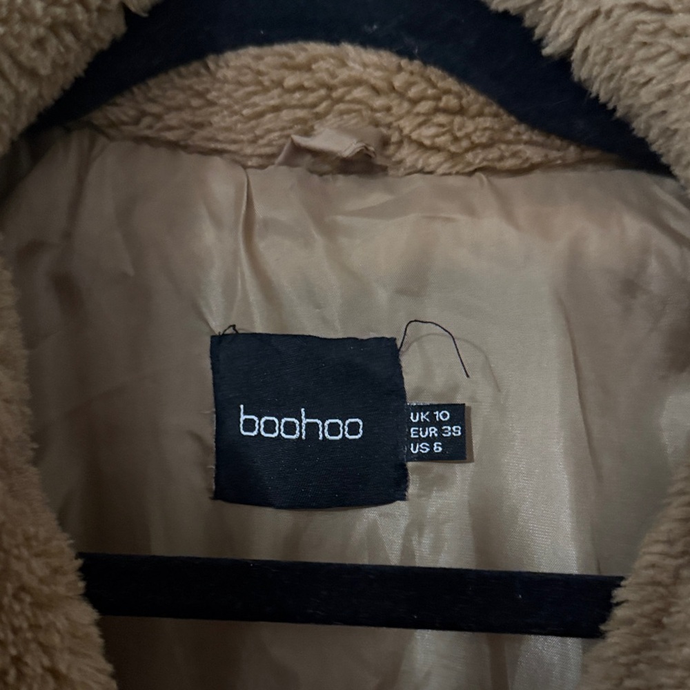 Boohoo Camel Teddy Jacket - Picture 2 of 5